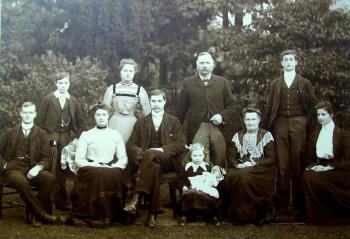 Sladden Family c.1903