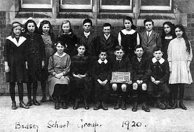 Badsey School Group, 1920