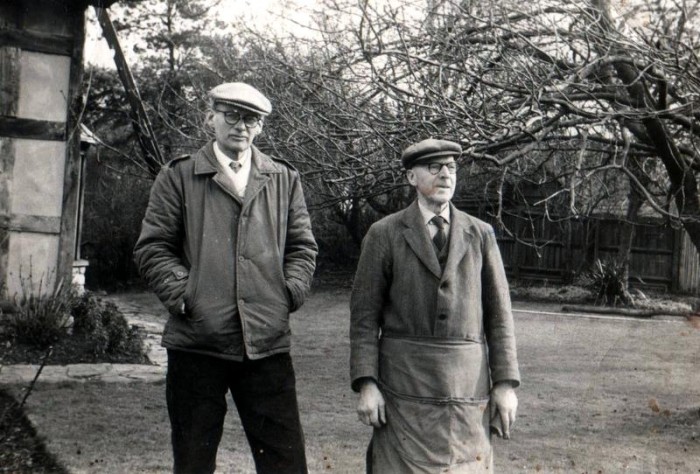 Richard Lees-Milne and Norris Haines in the garden of Hody’s Place in about 1968.