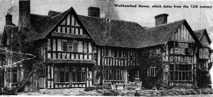 A postcard of Wickhamford Manor from the Pope family archive.
