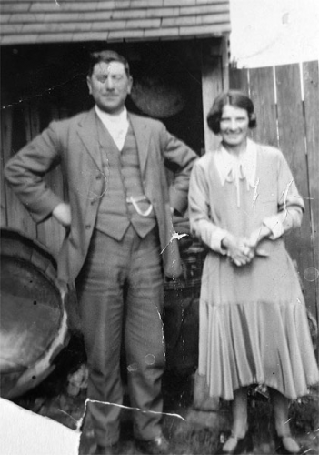 Bill (Robert William) Walters and wife Elsie (nee Such) in the back garden of their house in Manor Road