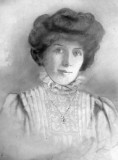 Beatrice Alice Evans on her wedding day 1902