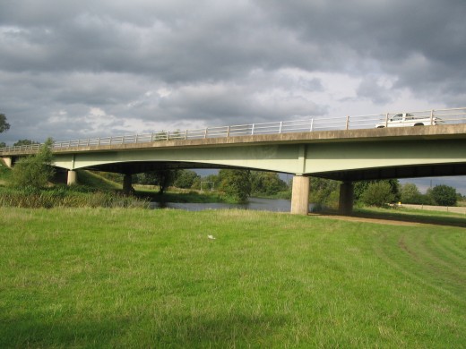 Aldington/Evesham – Simon de Montfort Bridge