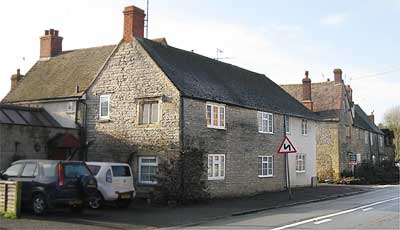 Main Street, Bretforton - the house on the left may have been the home of Eliza Stanley (the actual house is unknown, but it was this general area); in 1911, her daughter, Sarah Ann Halford, lived next-door.