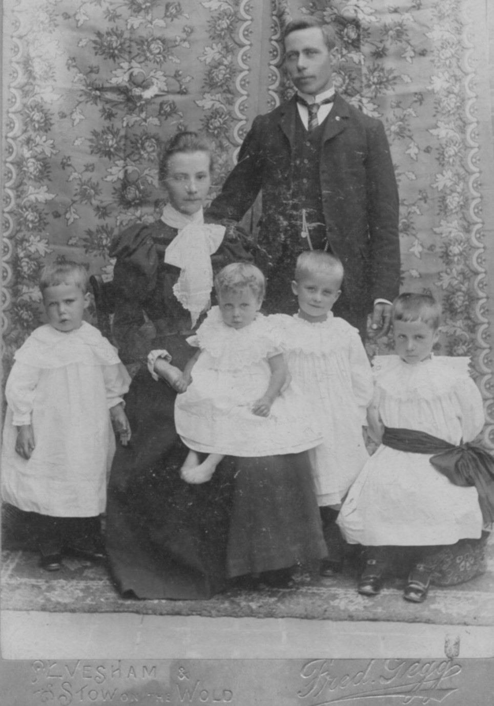 Knight family 1902
