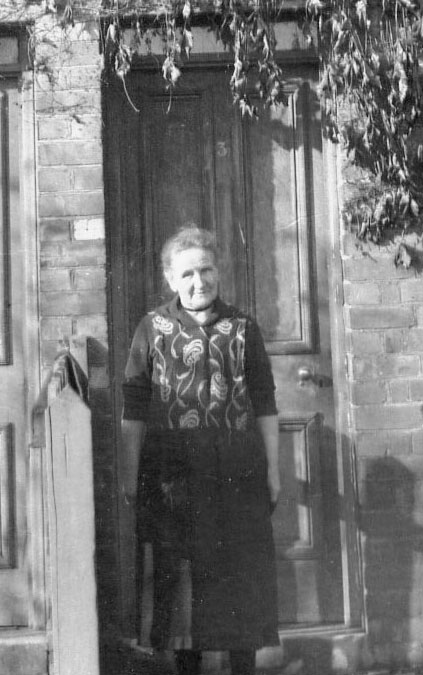 Bessie Byrd (nee Shepherd) 38 Willersey Road