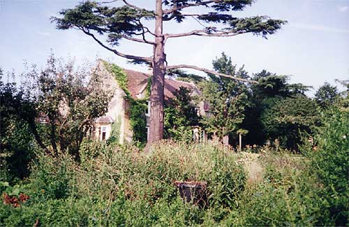 Seward House taken from the doorway of Sladdens Barn