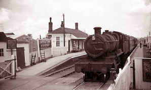 Littleton and Badsey Station