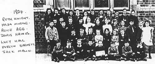 Class photo, 1924