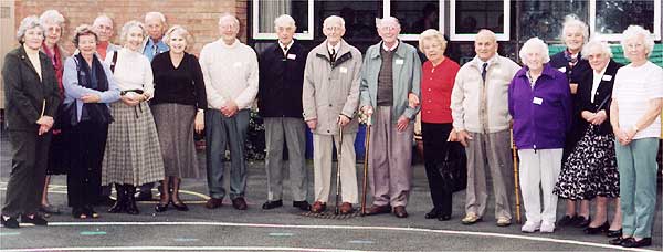 Pupils who left in the 1930s and 1940s.