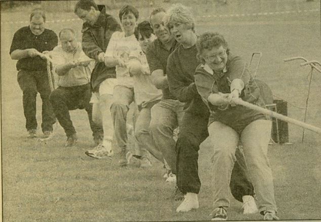 Golden Jubilee tug o' war