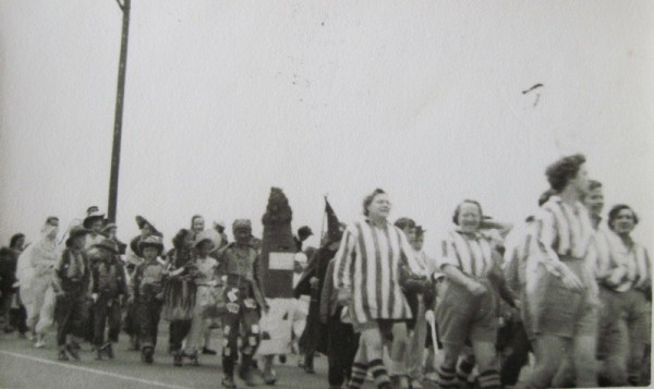 Parade from Sandys Avenue