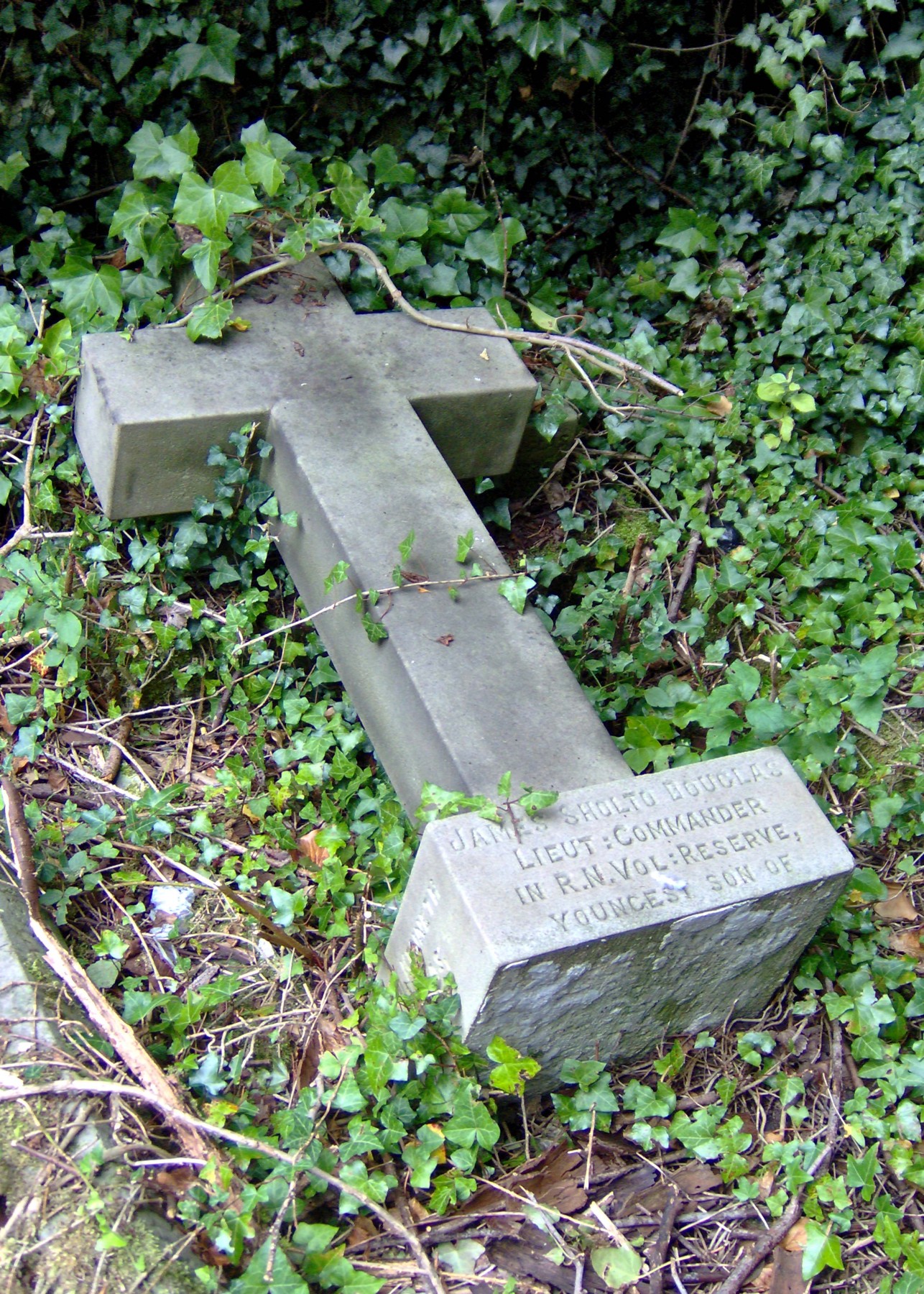 Grave of James Sholto Douglas