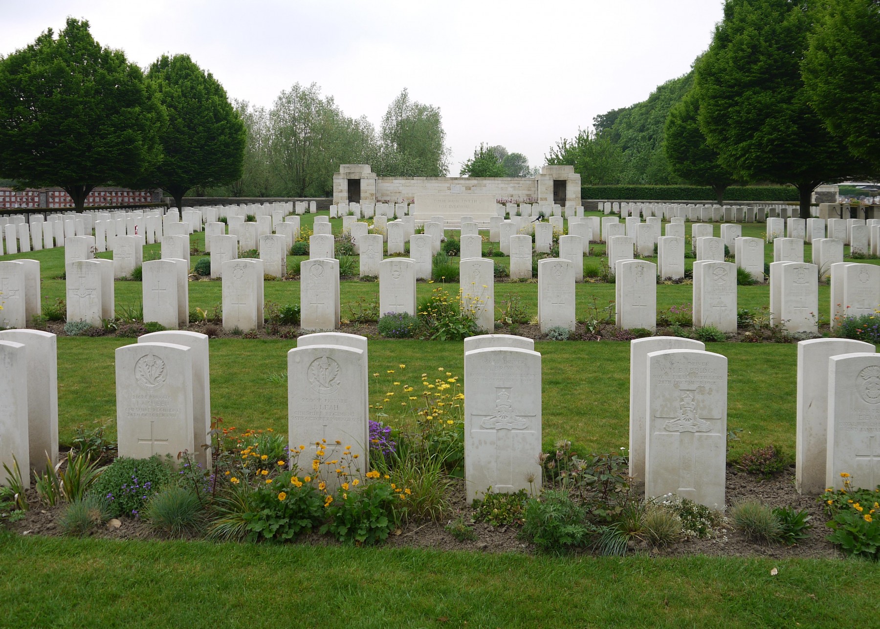 Tournai Communal Cemetery Allied Extension