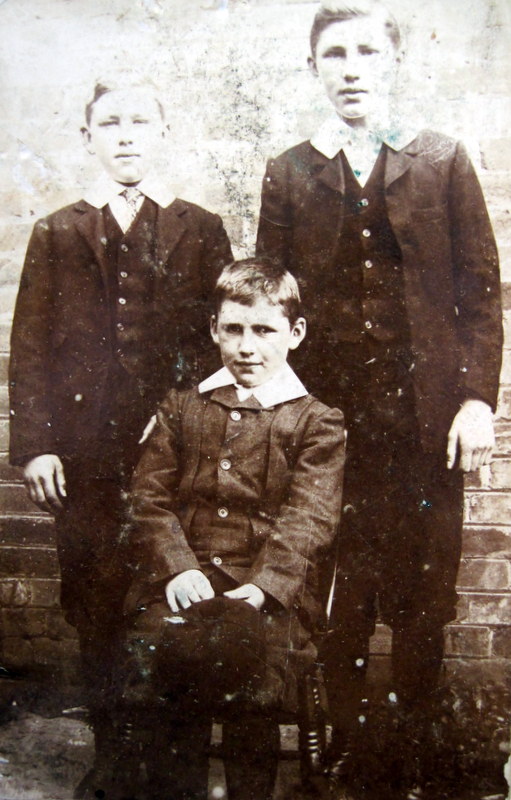 The three sons of John and Elizabeth Mason of Manor Road - Tom, George and Bill. This picture was taken in about 1901.