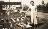 1930s Wickhamford fruit stall 