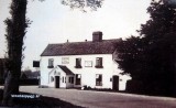Sandys Arms in a postcard from the 1930s