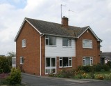 2 Oak Close