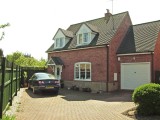 4 Seward Close