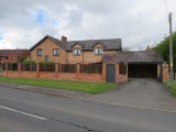 Corner House, Station Road