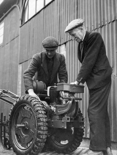 Autoculto tractor