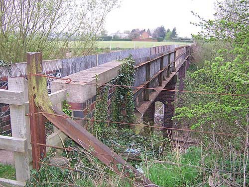 Aldington - Parks foot bridge over railway