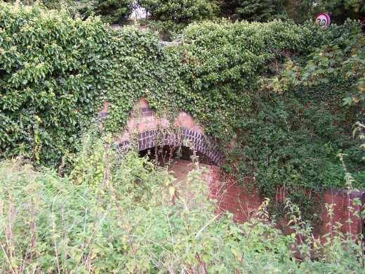 Badsey/Aldington/Bengeworth - Bridge over Badsey Brook on parish boundary