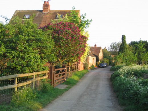 Chapel Lane looking south, May 2006.