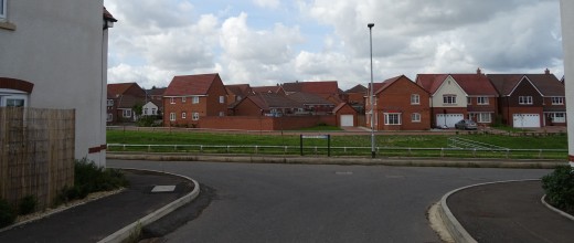 Southern end of Lambourne Close looking across brook to Evesham, August 2017