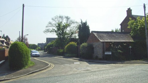 Entrance to The Lankets from High Street - Graham Corbett, May 2008.