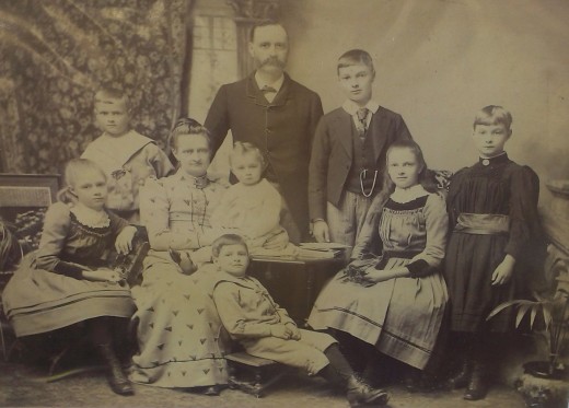 Sladden family 1892