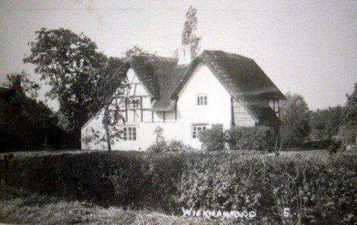 Elm Cottages