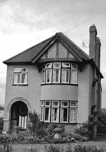 25 Bretforton Road