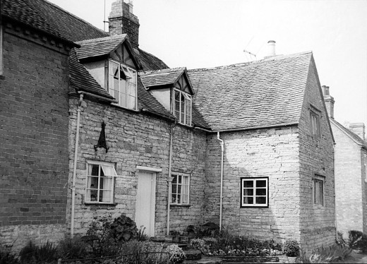 Stone Cottage & The Dove Cote, Village Street