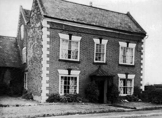 Site of 22 & 22A High Street (The Poplars)