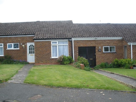 20 & 22 Manor Close