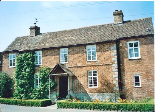 The Old House, Village Street