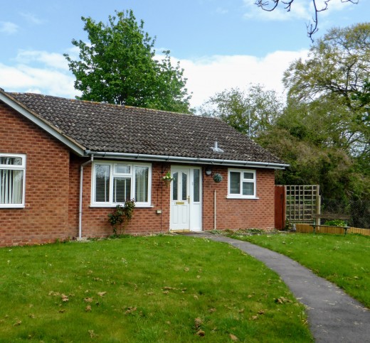 1 Silk Mill Cottages, Mill Lane