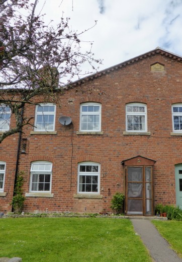 4 Silk Mill Cottages, Mill Lane