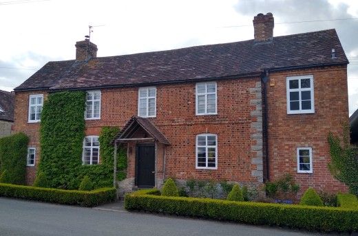 The Old House, Village Street